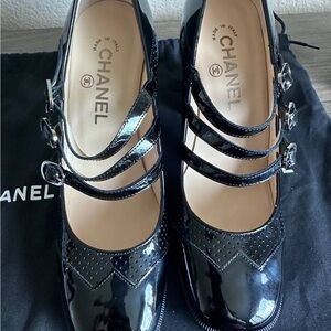 CHANEL Black Patent Leather Strappy Heels